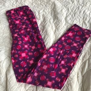 Pink and Purple LuLaRoe Leggings OS